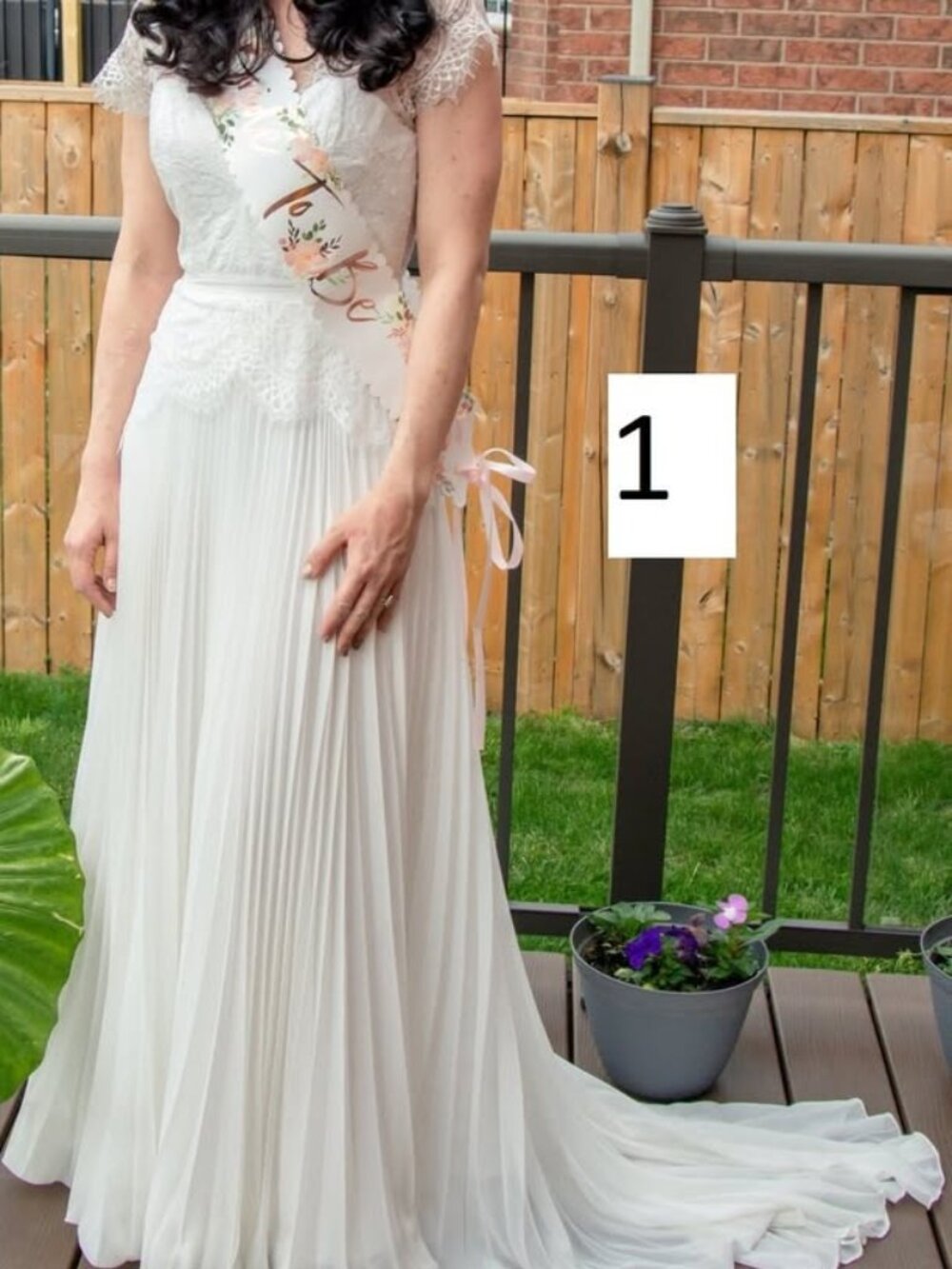 White lace cap sleeve wedding dress, size 4